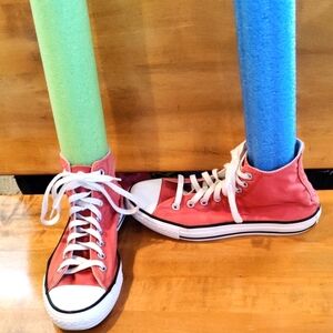 Converse All Stars Size 9 Peach Color